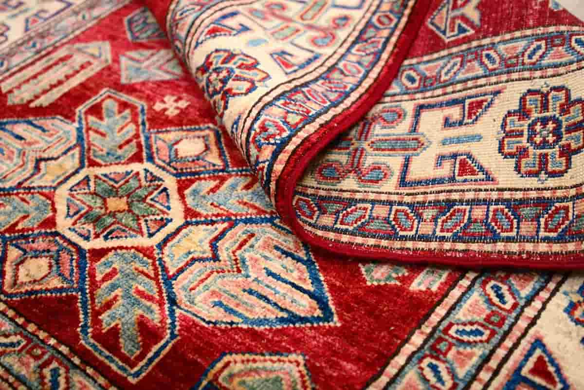 قالیشویی در میدان فردوسی